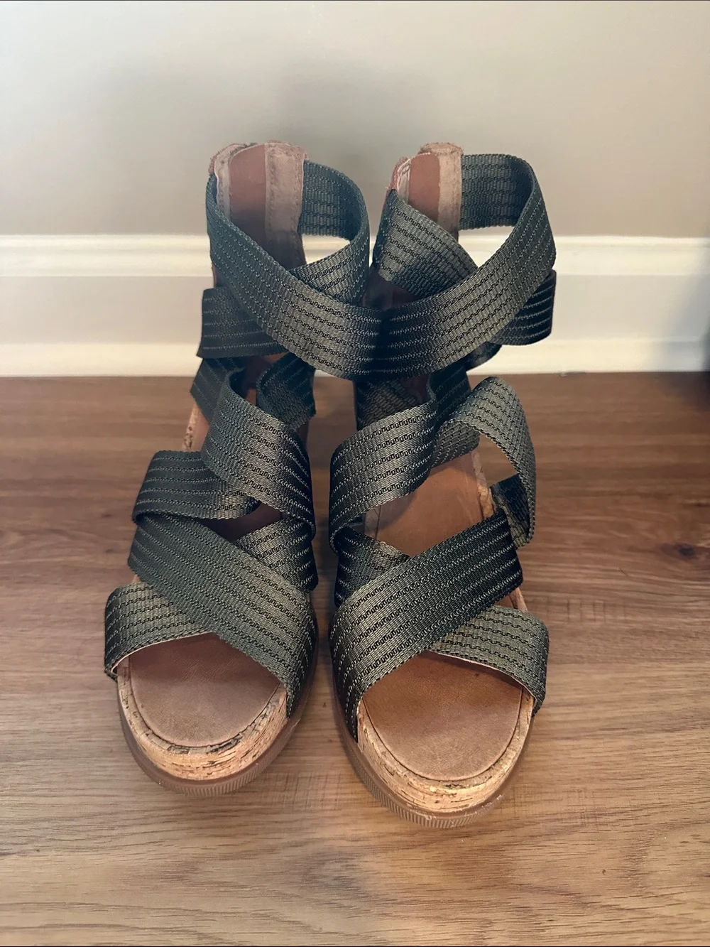Sorel Olive Elastic Strap Cork Wedge Sandals